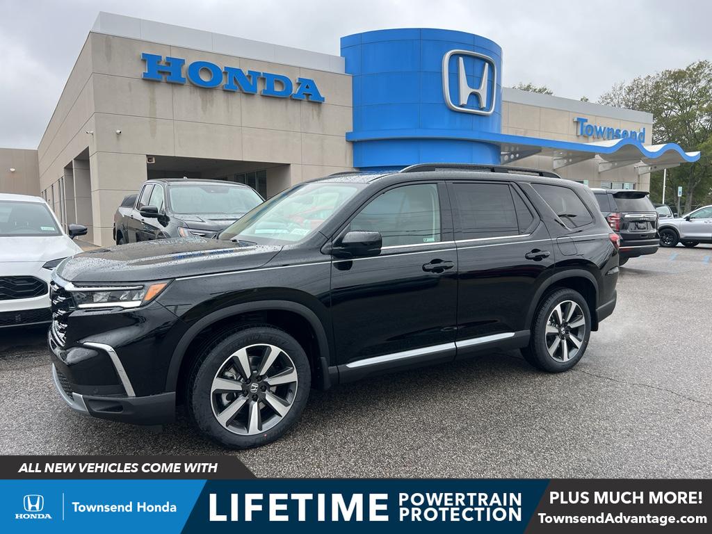 2025 Honda Pilot Touring's photo