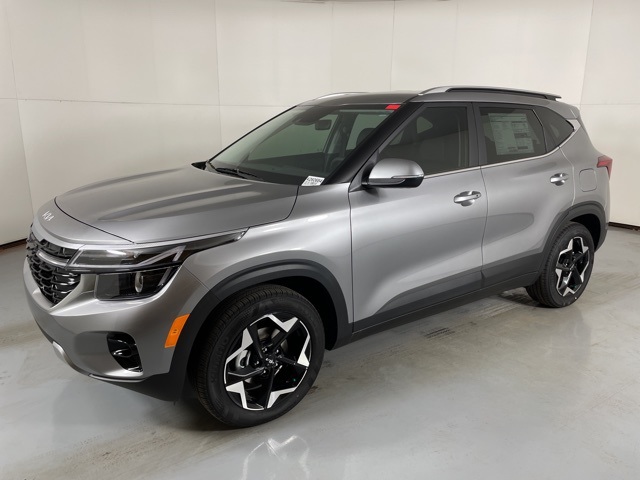 2026 Kia Seltos EX photo 3