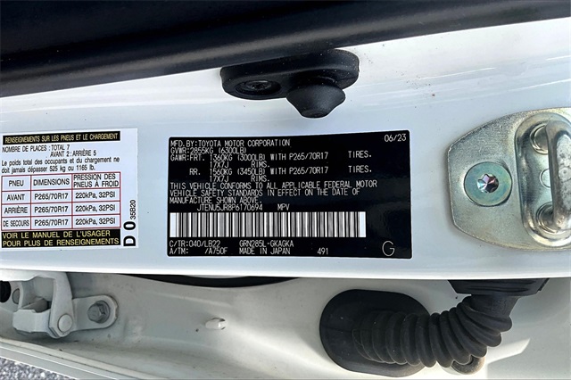 2023 Toyota 4Runner SR5 Premium 4WD photo 33