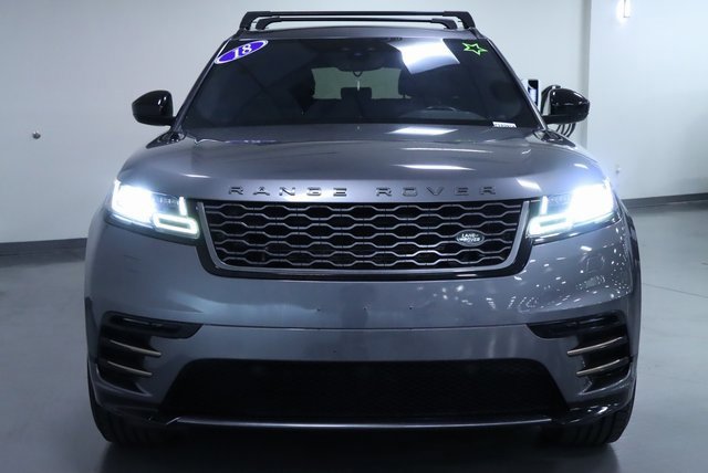 2018 Land Rover Range Rover Velar R-Dynamic SE photo 3