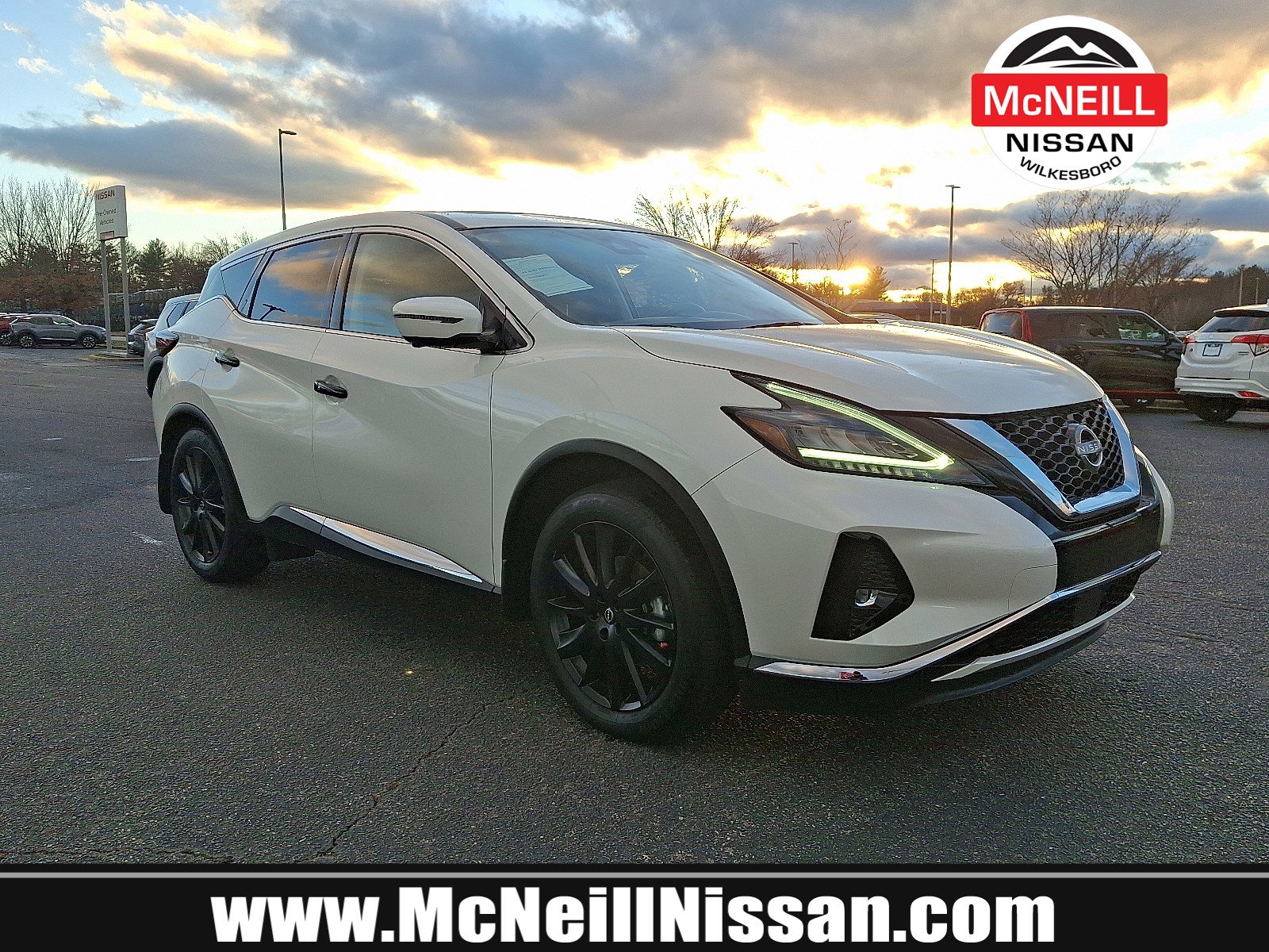 2024 Nissan Murano SL's photo