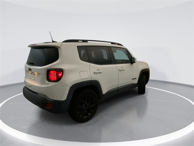 2018 Jeep Renegade Latitude North Edition photo 4