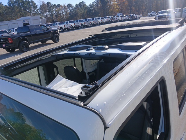 2026 Jeep Wrangler Sahara photo 4