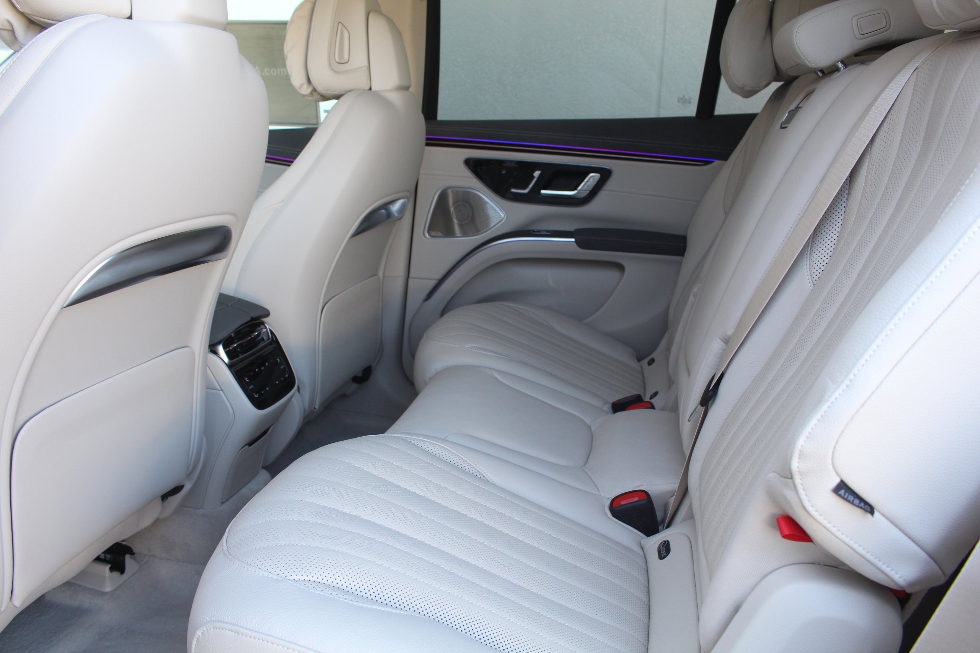 2026 Mercedes Benz EQS SUV 450 4MATIC photo 15