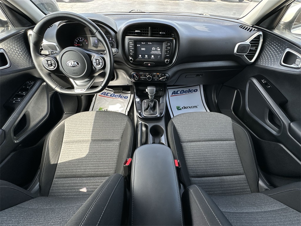 2020 Kia Soul GT-Line photo 20