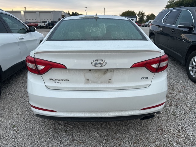 2017 Hyundai Sonata Eco photo 4