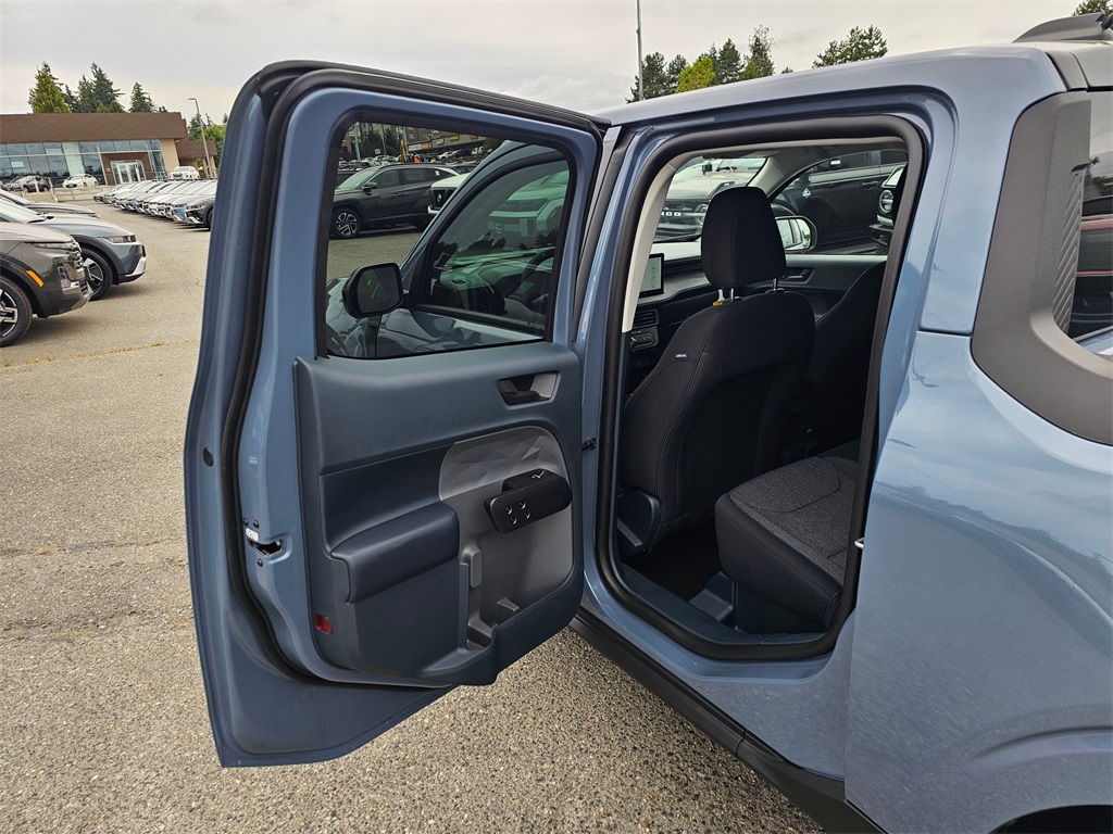 2025 Ford Maverick XLT photo 15