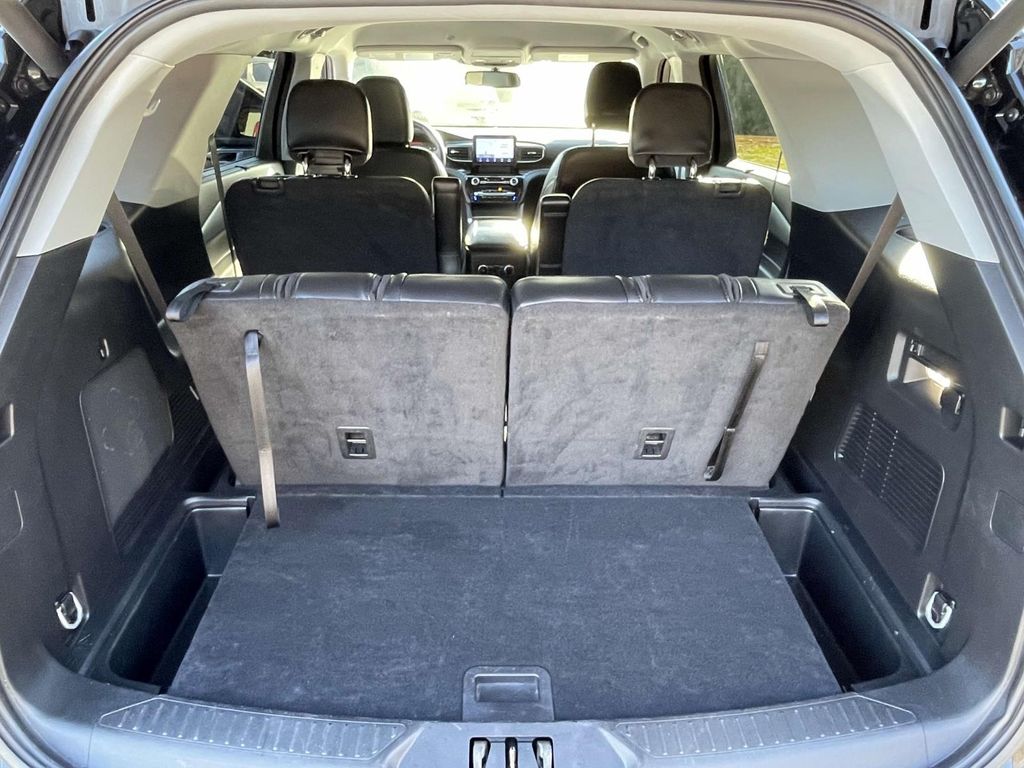 2024 Ford Explorer Limited photo 4