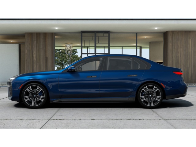 2026 Bmw 750e photo 3