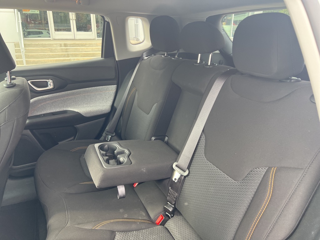 2022 Jeep Compass Sport photo 7