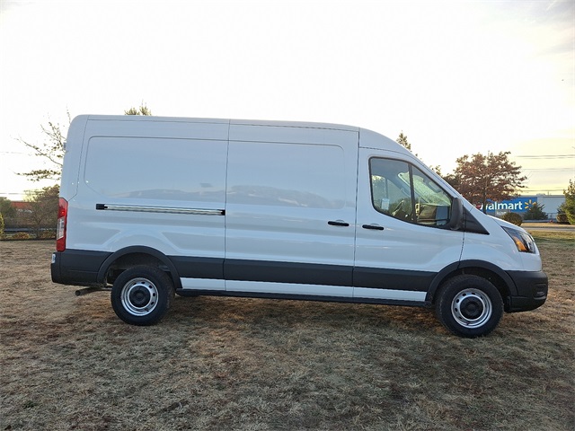 2025 Ford Transit Van Base's photo