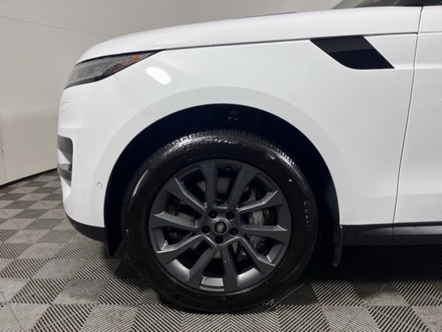 2025 Land Rover Range Rover Sport P360 S photo 2