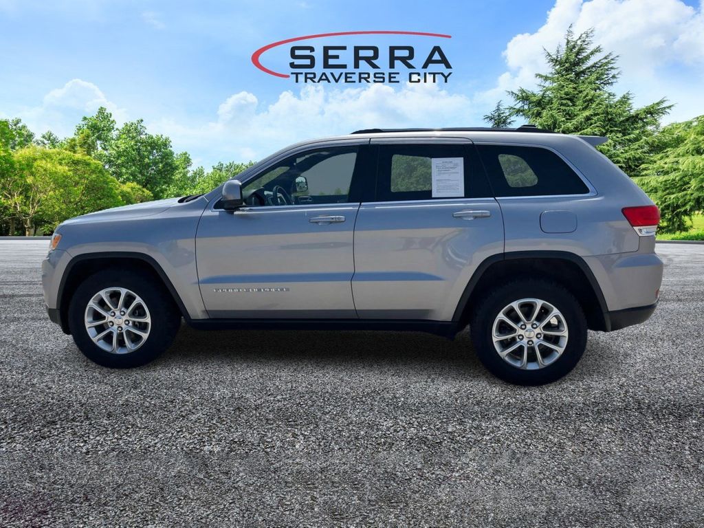 2015 Jeep Grand Cherokee Laredo photo 6