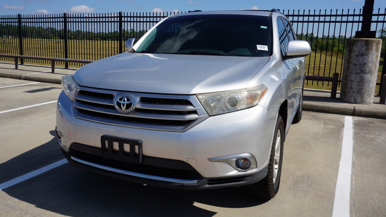 2012 Toyota Highlander SE