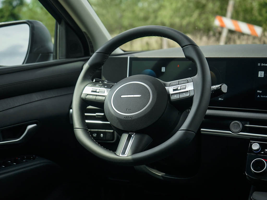 2025 Hyundai Tucson SEL Convenience photo 13