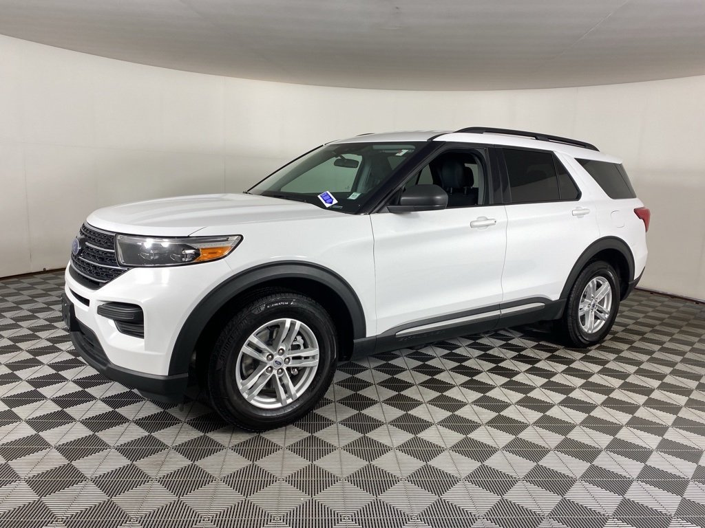 2021 Ford Explorer XLT photo 4