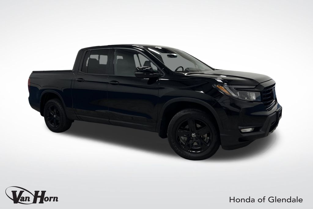 2021 Honda Ridgeline Black Edition's photo