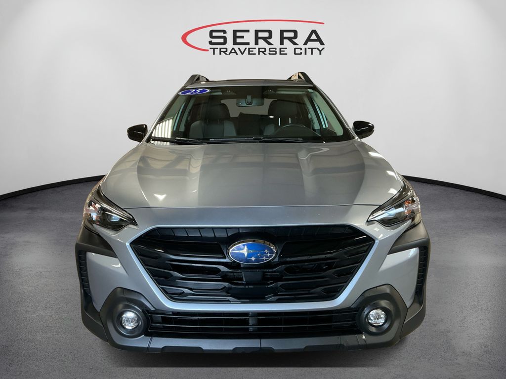 2025 Subaru Outback Onyx Edition photo 2