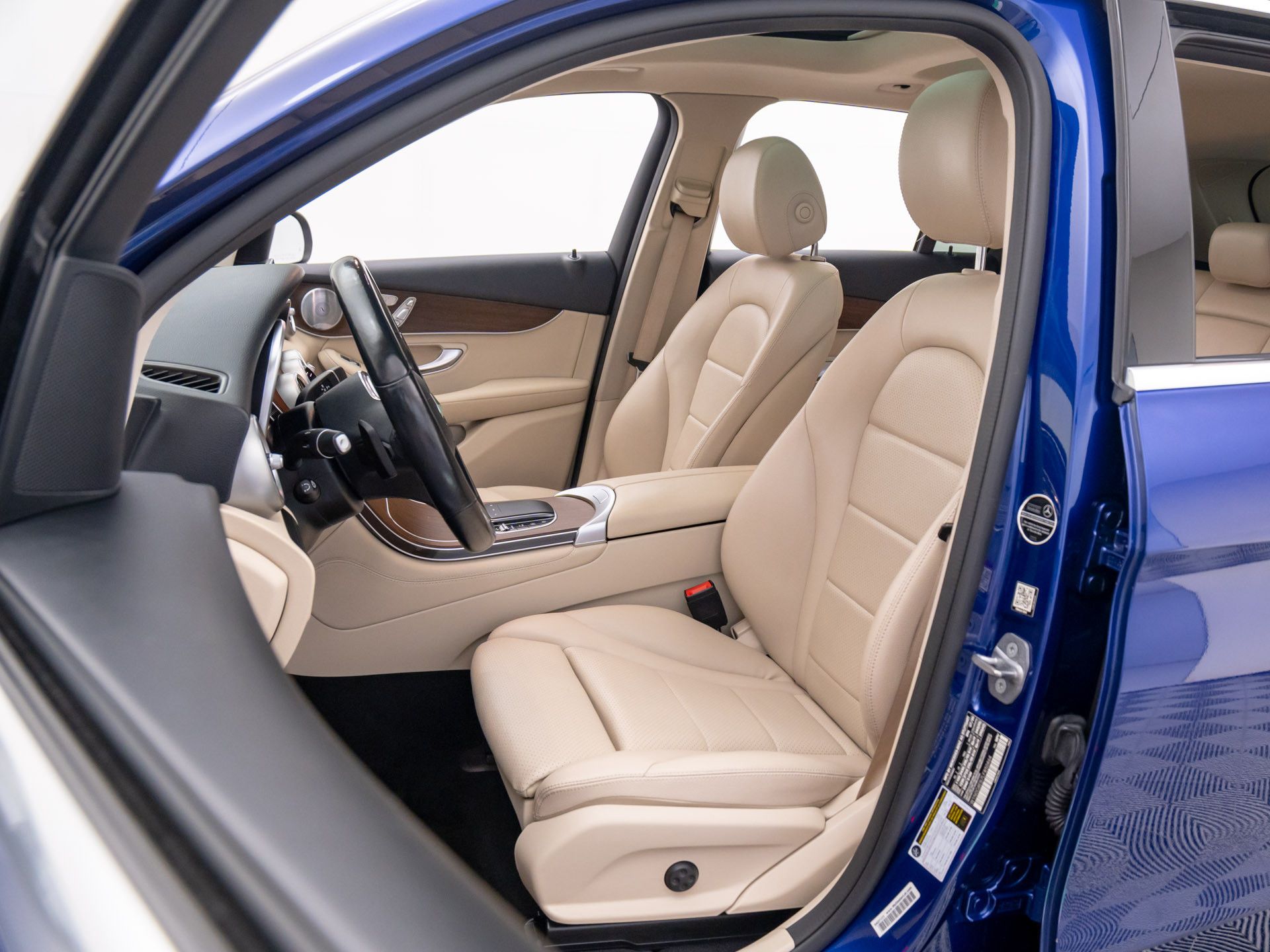 2020 Mercedes Benz GLC 300 4MATIC photo 13
