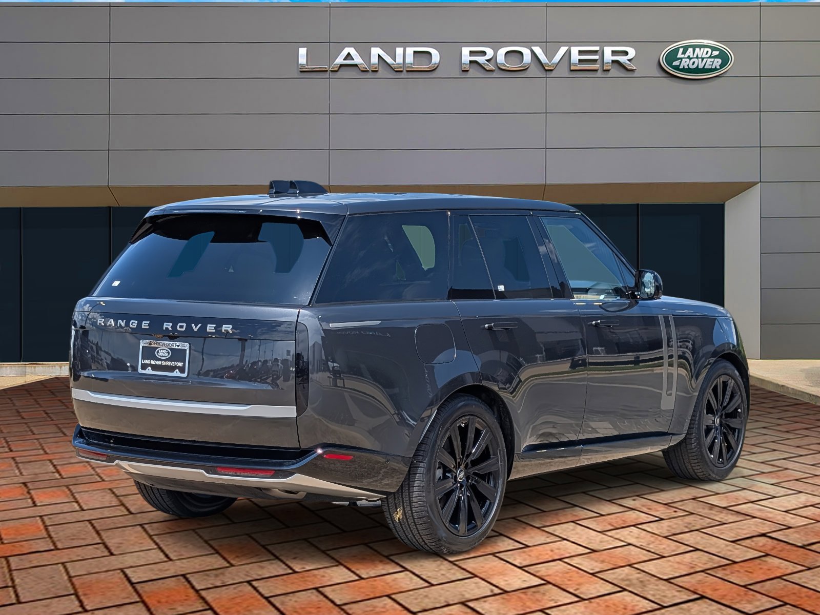 2025 Land Rover Range Rover SE photo 4