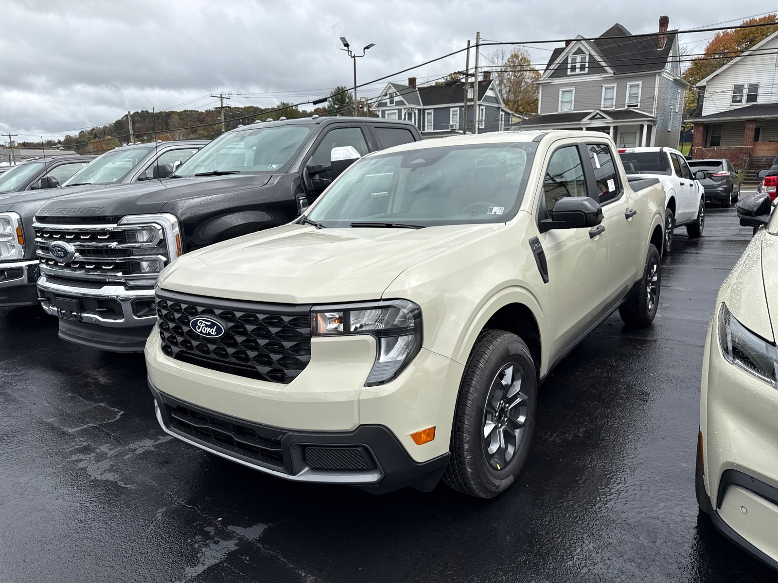 2025 Ford Maverick XLT's photo