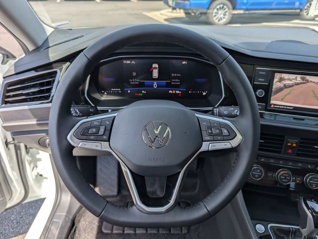 2024 Volkswagen Jetta 1.5T SE photo 15