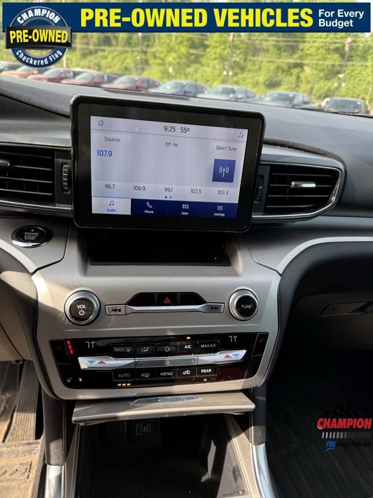 2021 Ford Explorer XLT photo 14