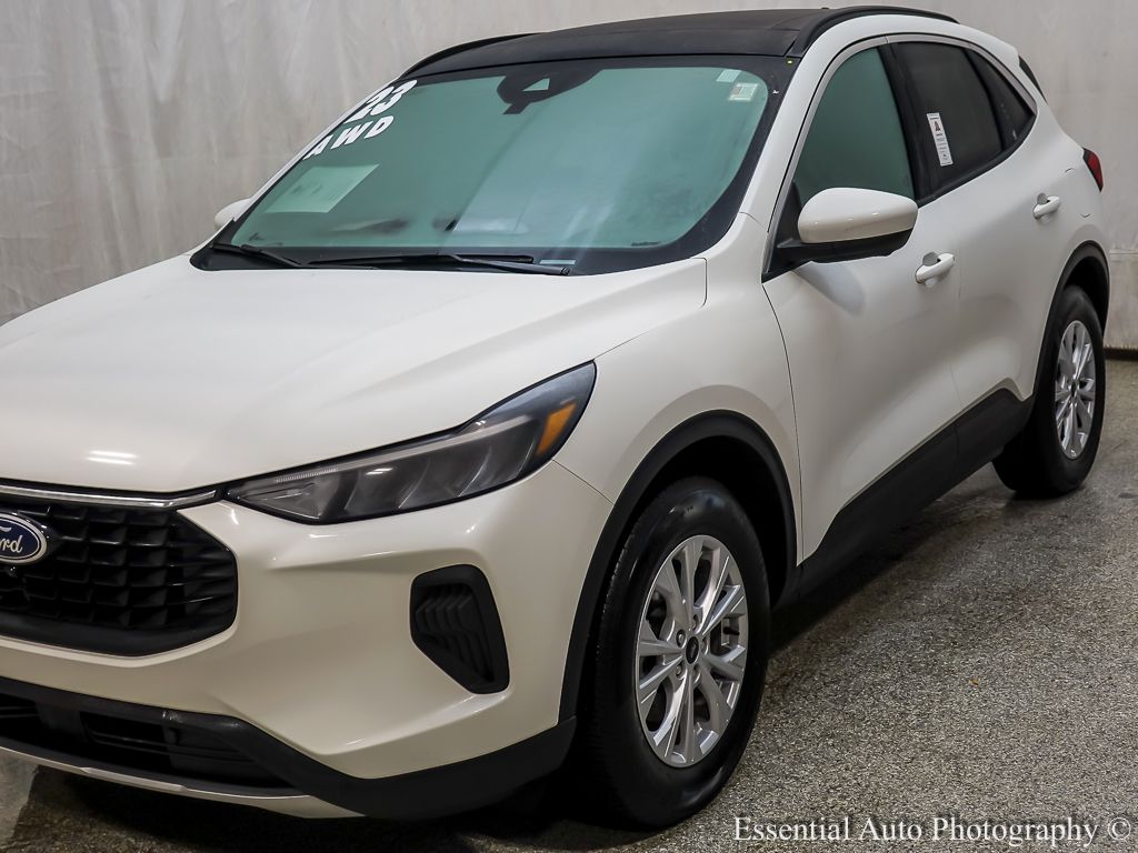 2023 FORD ESCAPE - Image 5