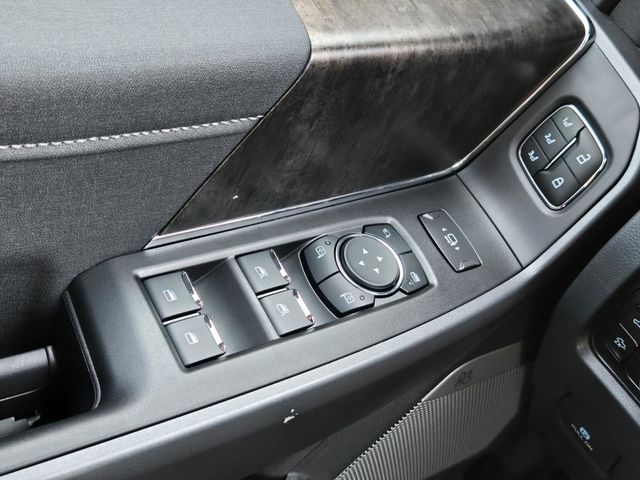 2026 Ford F-250 Lariat photo 17
