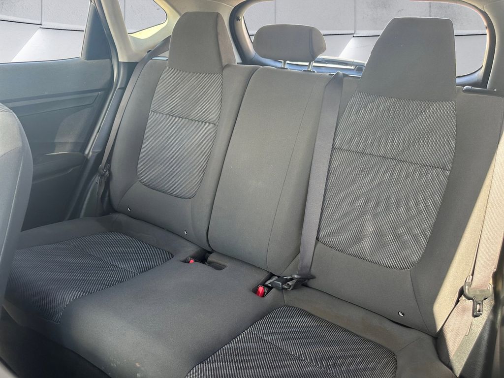 2023 Kia Seltos LX photo 14