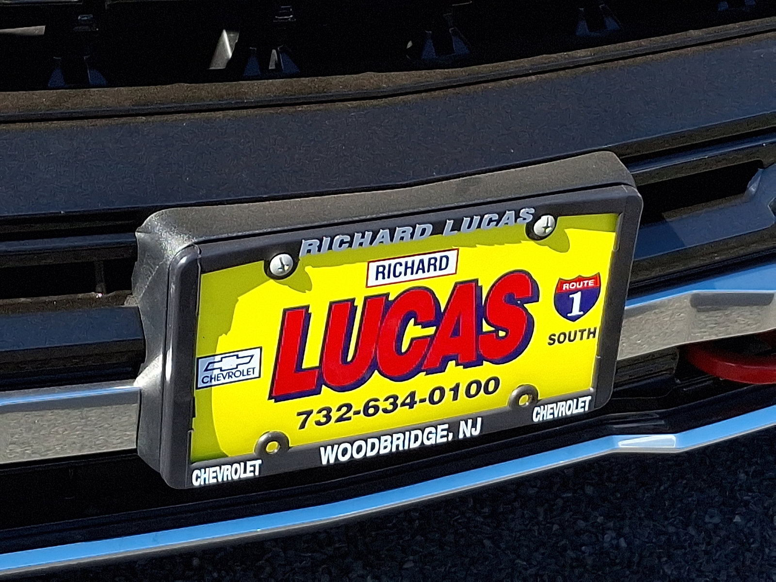 2026 Chevrolet Suburban Z71 photo 3