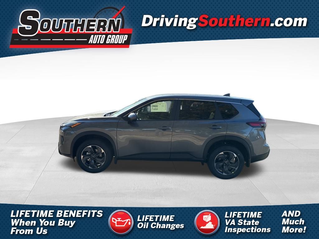 2026 Nissan Rogue SV's photo