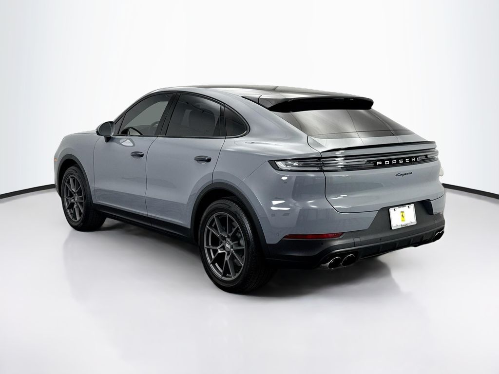 2025 Porsche Cayenne Coupe Base photo 6