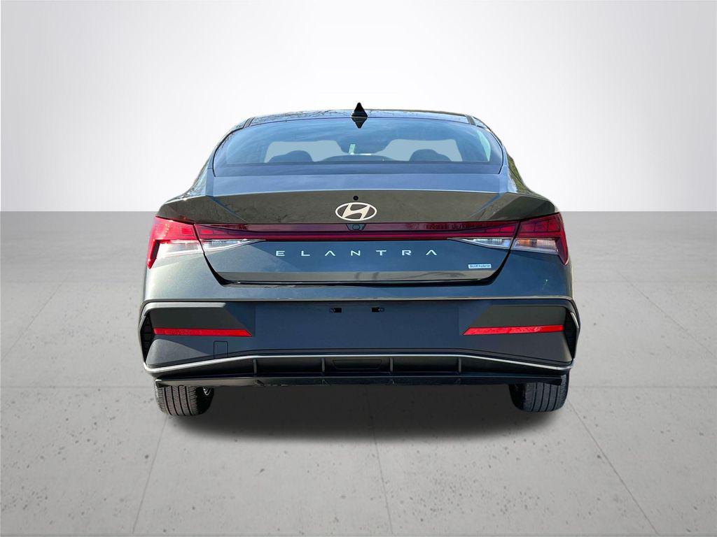 2025 Hyundai Elantra Hybrid Blue photo 5
