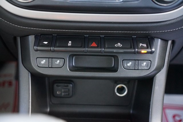2020 GMC CANYON - Image 17
