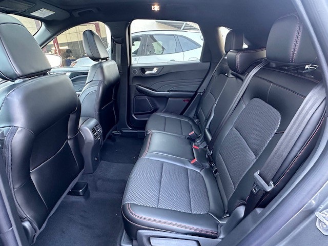 2025 Ford Escape ST-Line Select photo 11