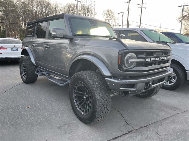 2021 Ford Bronco 4-Door Outer Banks's photo