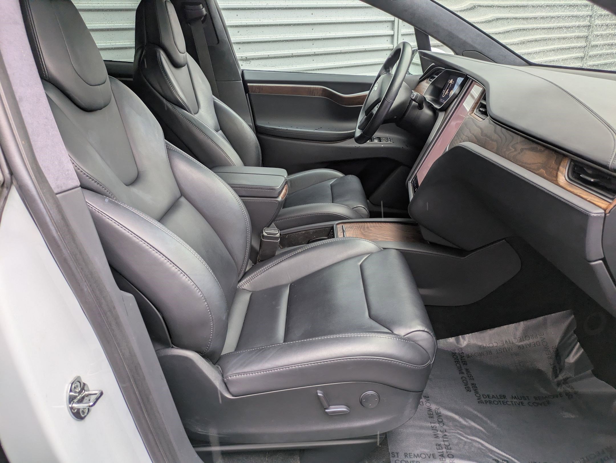 2019 Tesla Model X photo 29