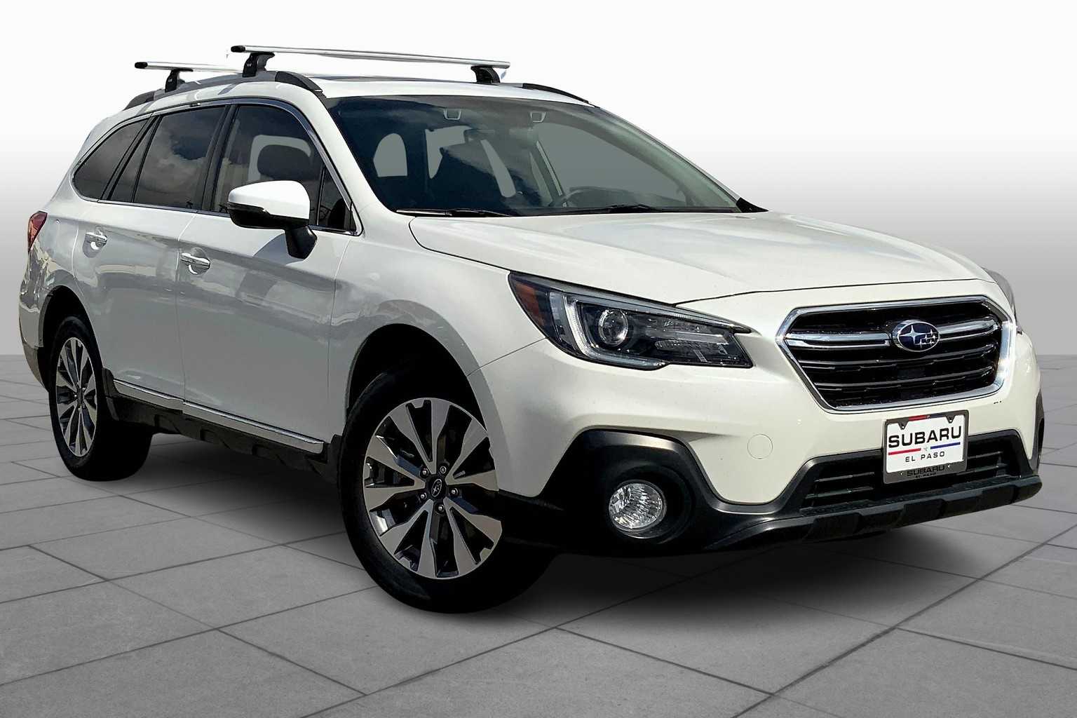2019 Subaru Outback Touring photo 2