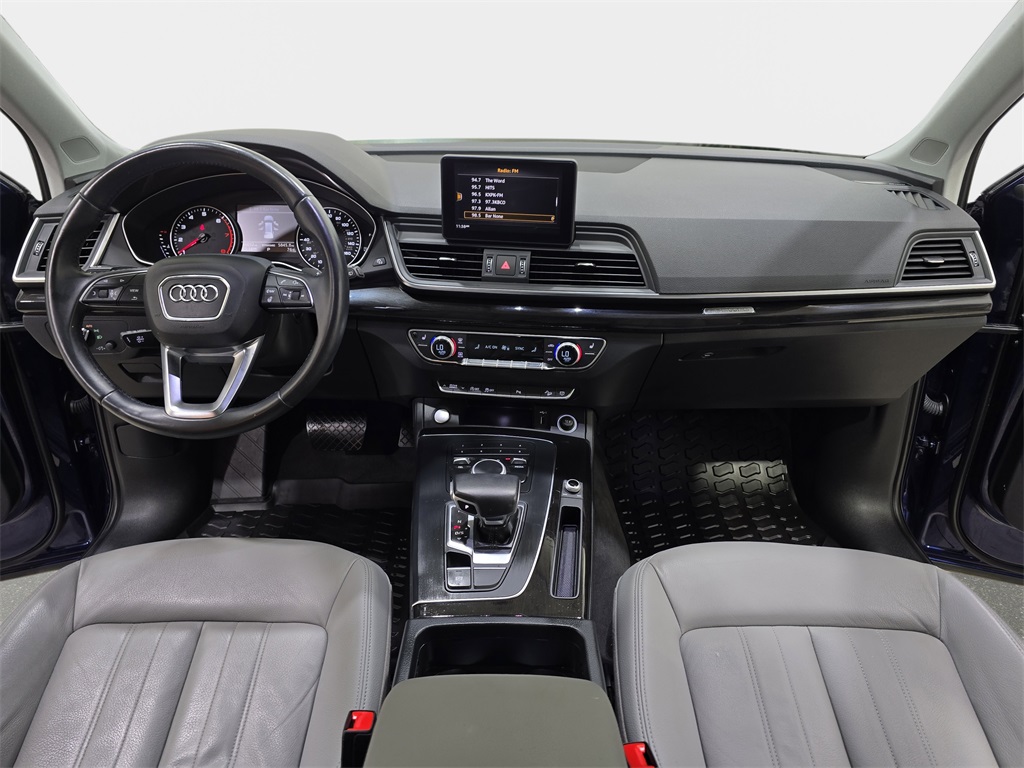 2018 Audi Q5 2.0T Premium Plus photo 4