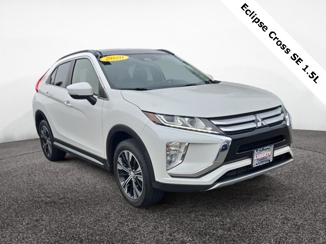 2020 Mitsubishi Eclipse Cross SE's photo