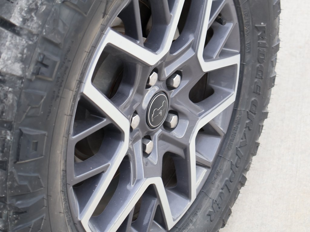 2024 Jeep Wrangler Sahara photo 36