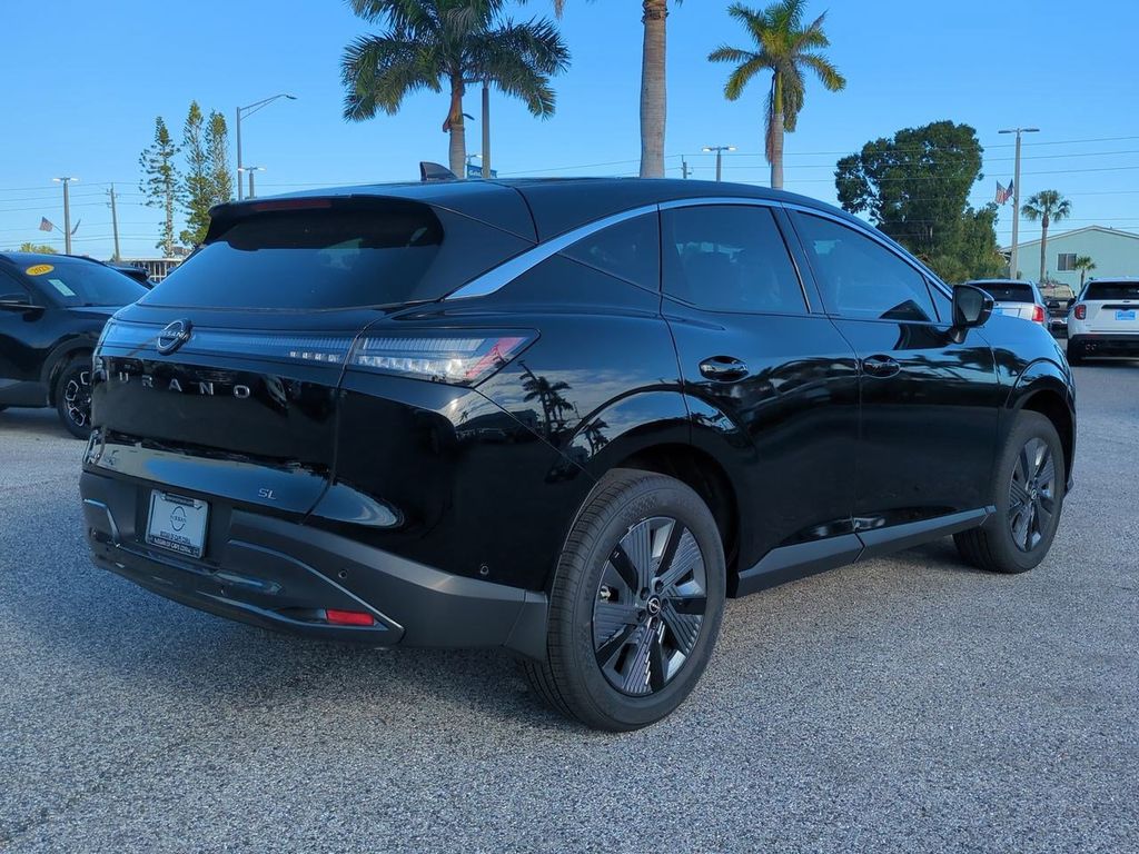 2025 Nissan Murano SL photo 3