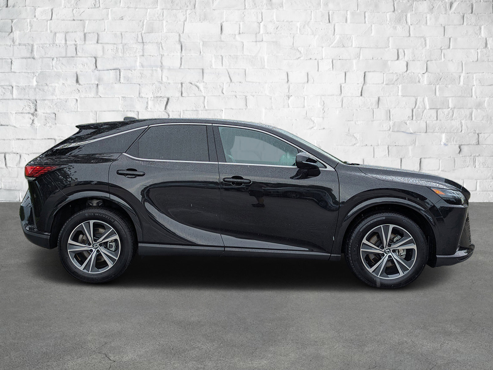 2024 Lexus RX 350 photo 3