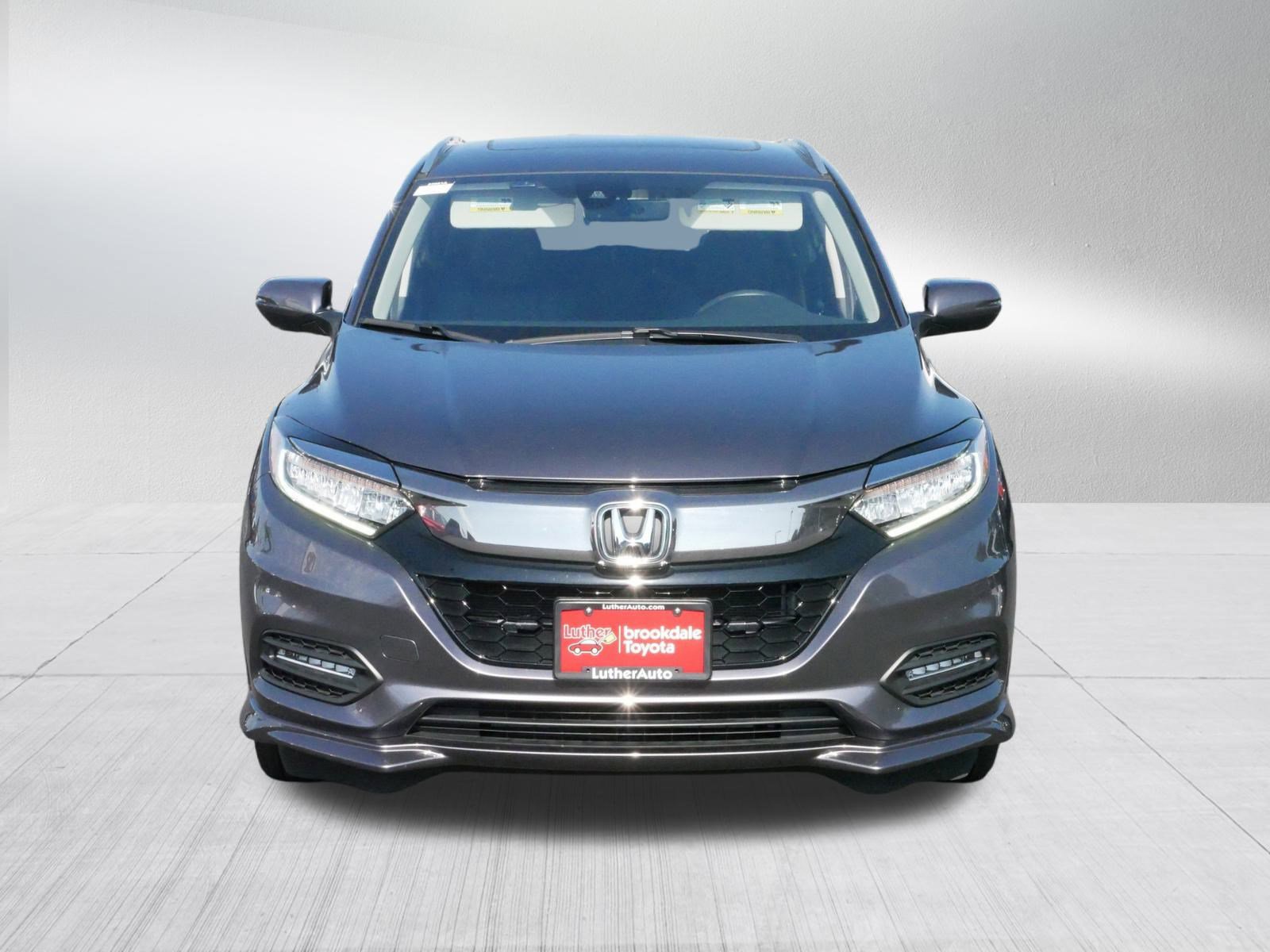 2020 Honda HR-V Touring photo 2