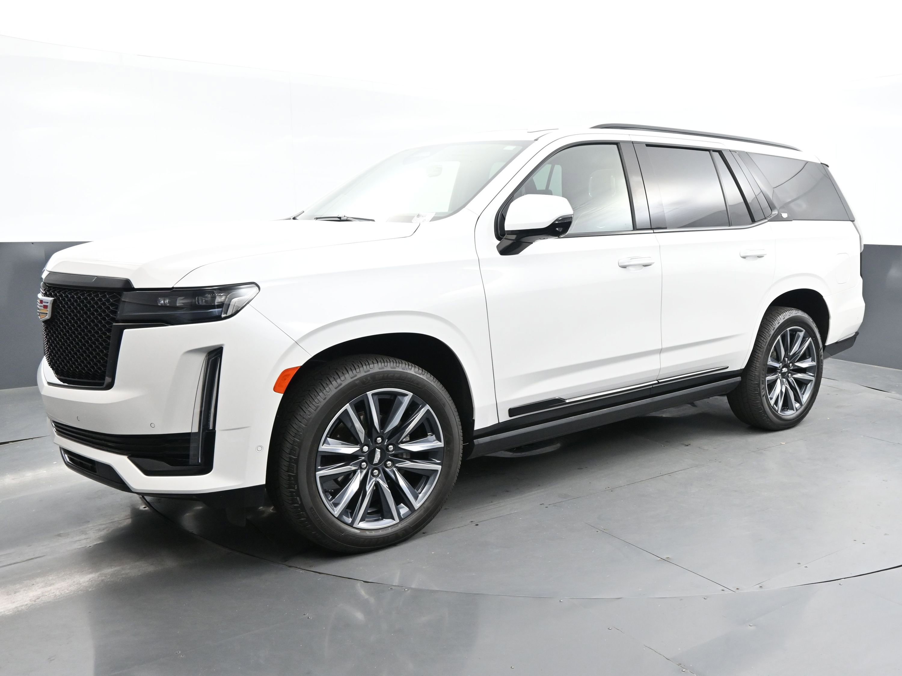 2023 Cadillac Escalade Sport Platinum photo 3