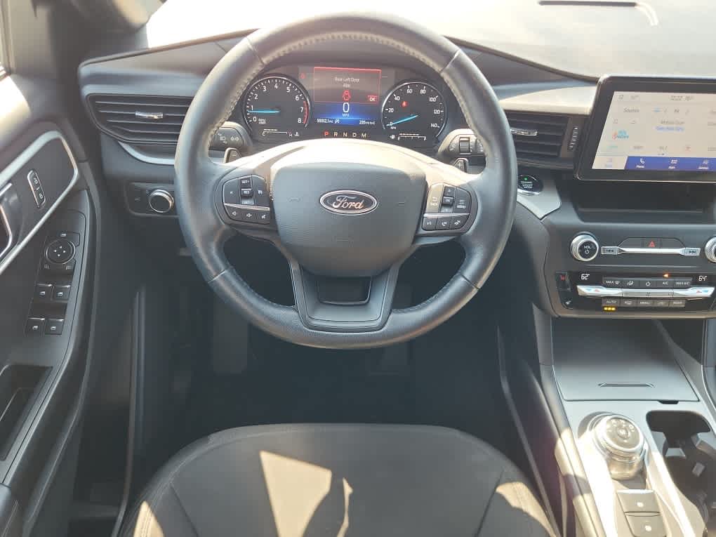 2020 Ford Explorer XLT photo 9