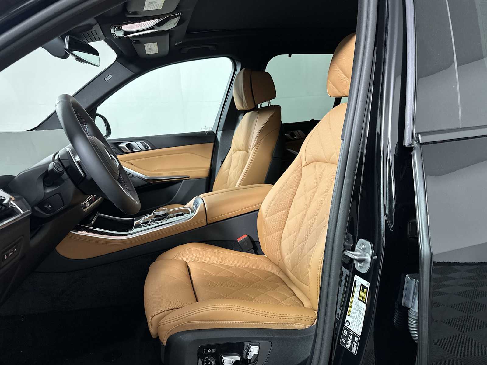 2026 Bmw X5 M60i photo 11