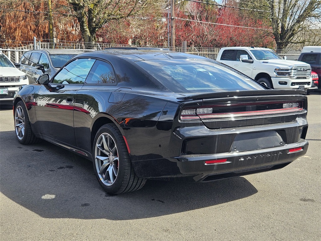 2025 Dodge Charger R/T Scat Pack photo 5