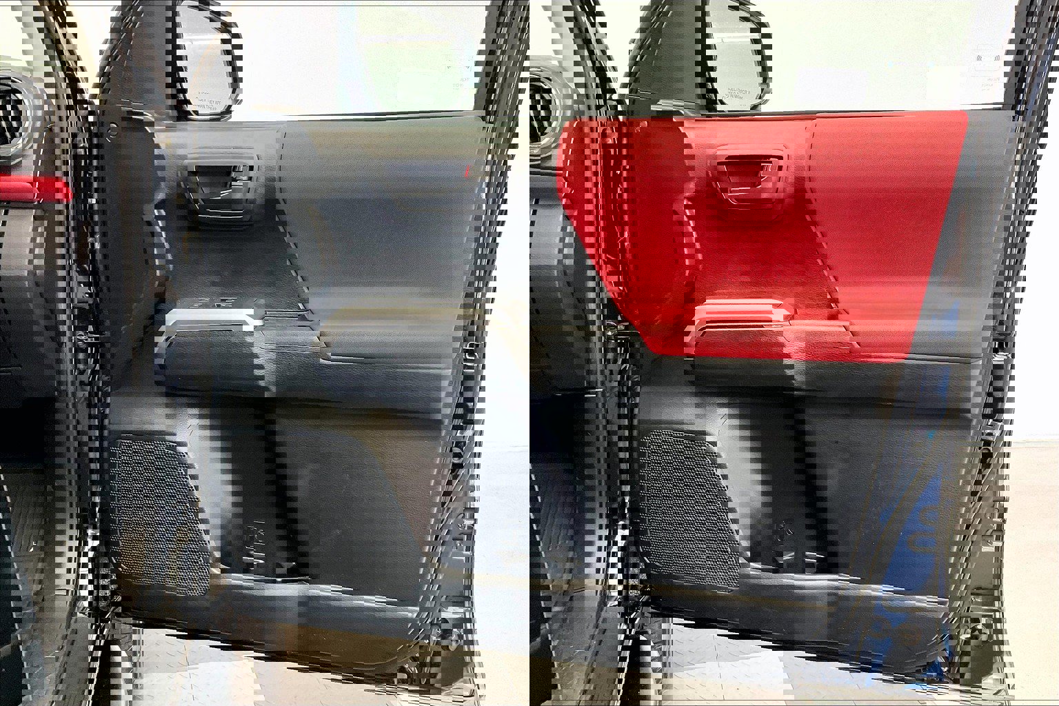 2022 Toyota Tacoma SR5 photo 26